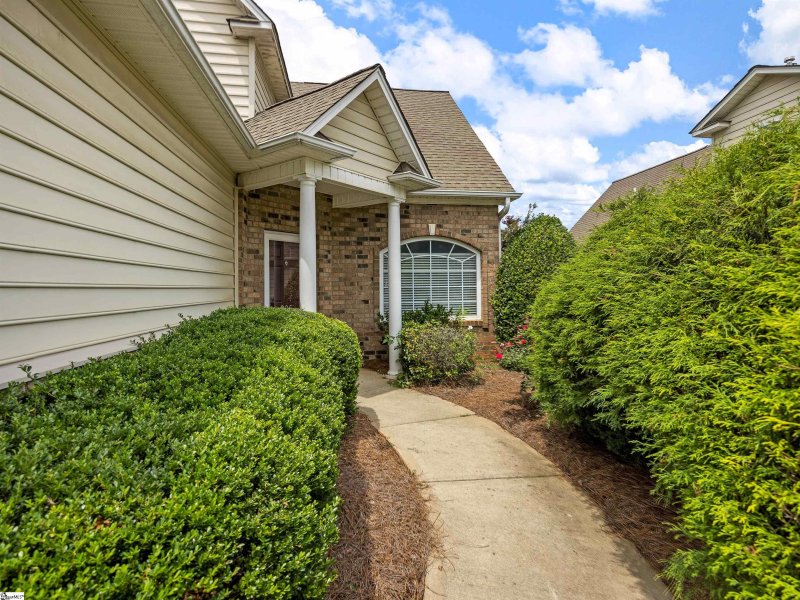 Property image 5 of 205 Stewarts Landing in Glen Lake, Boiling Springs, SC 29316