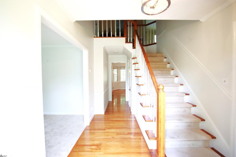 Property image 2 at 314 Woodgrove Trace, Spartanburg, SC 29301