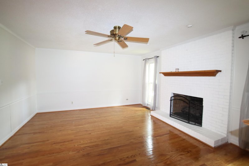 Property image 5 at 314 Woodgrove Trace, Spartanburg, SC 29301