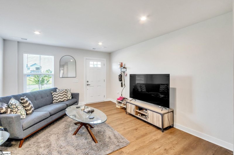 Property image 4 at 312 Jacket Lane, Anderson, SC 29621