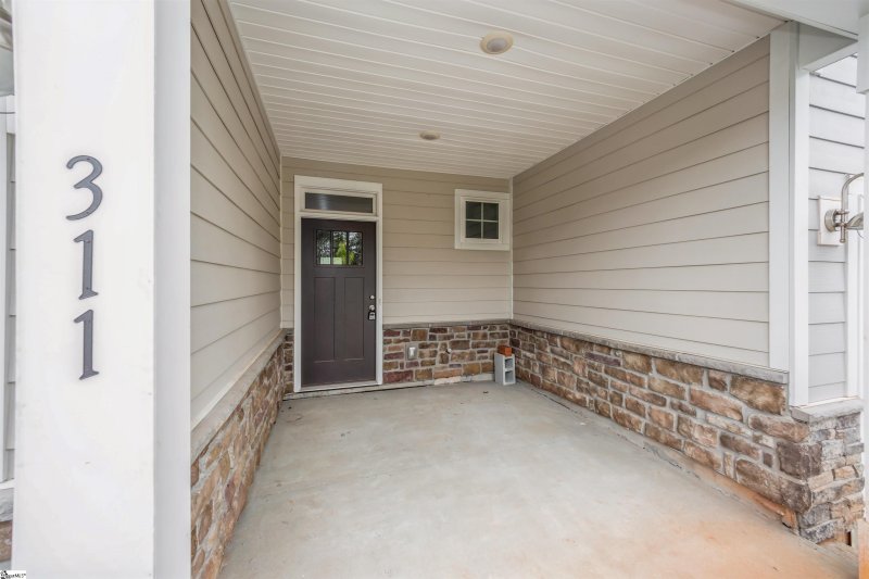 Property image 2 at 311 Rodessa Lane, Travelers Rest, SC 29690