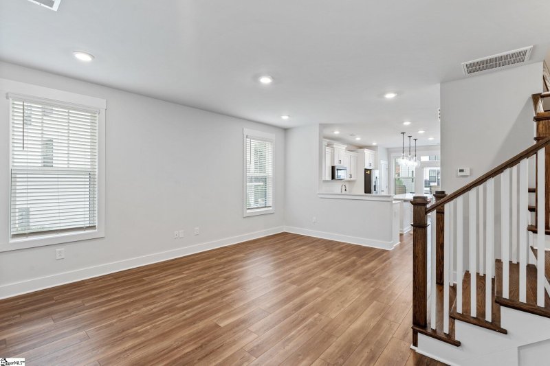 Property image 5 at 71 Millside Circle, Greenville, SC 29605