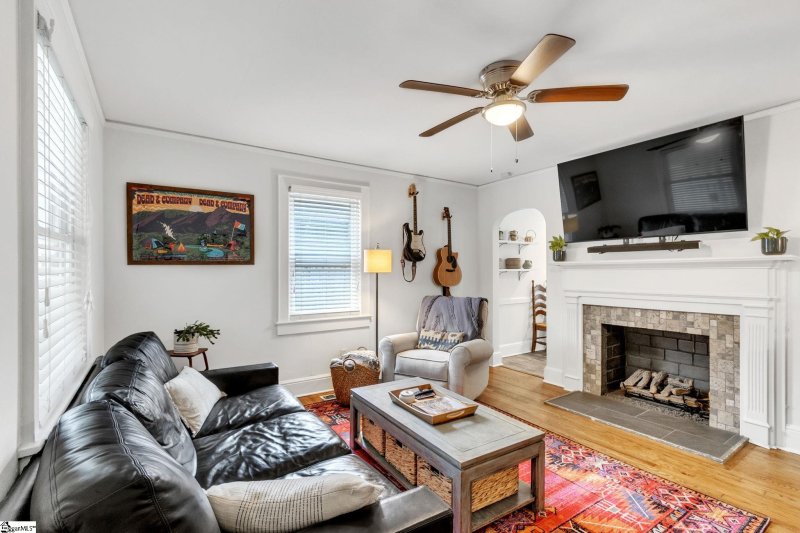 Property image 5 at 207 Landwood Avenue, Greenville, SC 29607