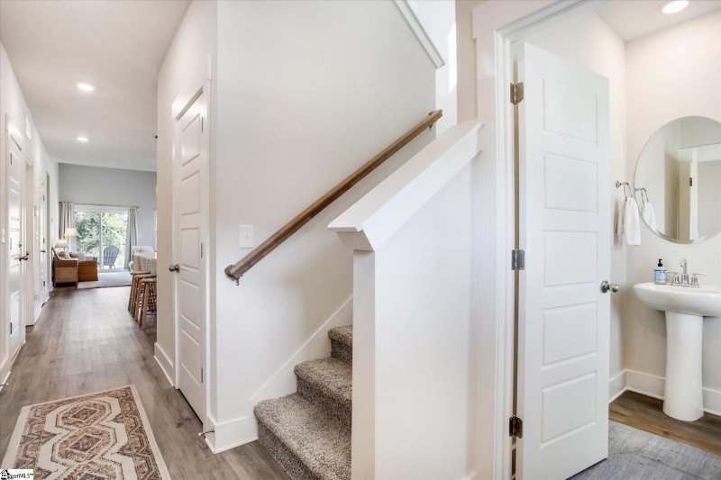 Property image 4 at 64 Galley Lane, Greenville, SC 29607