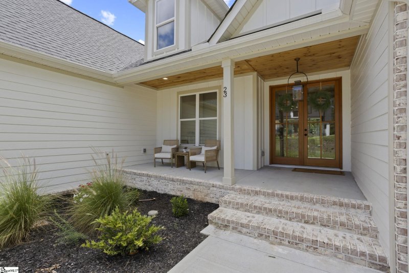 Property image 3 at 23 Pinerock Drive, Travelers Rest, SC 29690