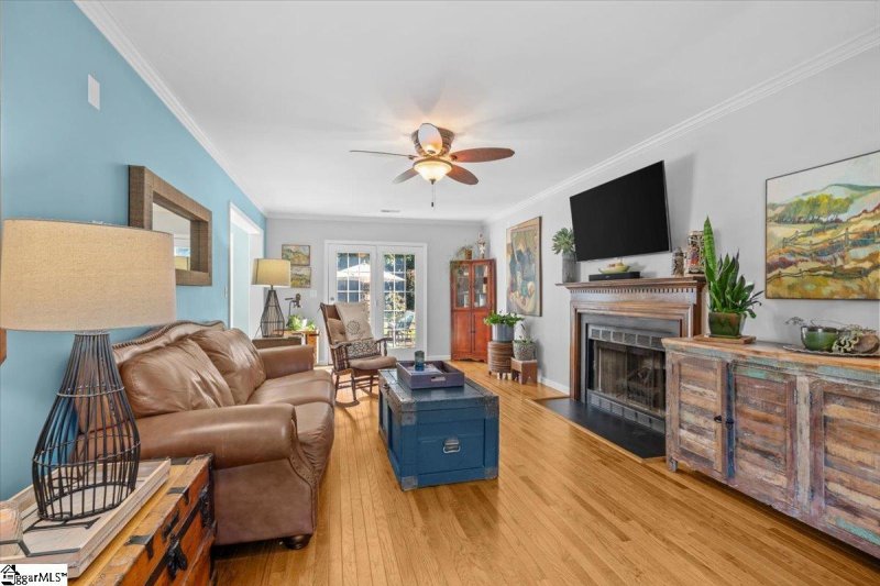 Property image 3 at 406 Latrobe Drive, Simpsonville, SC 29681