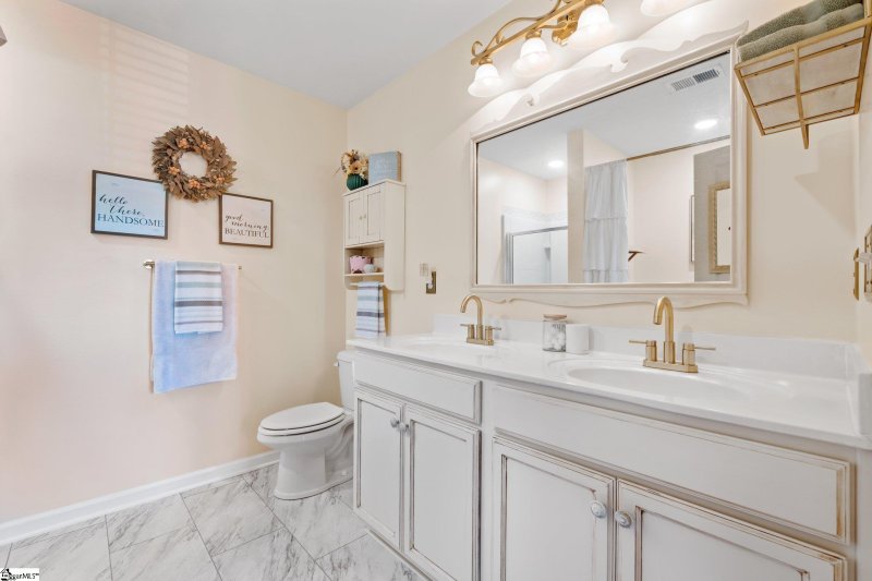 Property image 4 at 711 Longhorn Drive, Piedmont, SC 29673