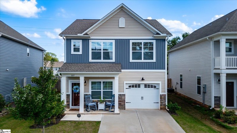 107 Highland Park Court