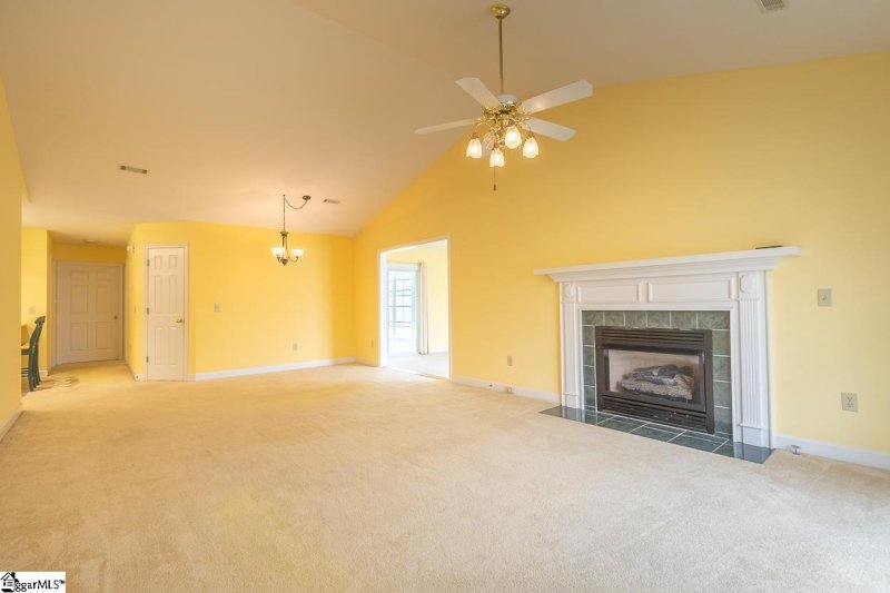 Property image 3 at 112 Lennox Lane, Easley, SC 29642