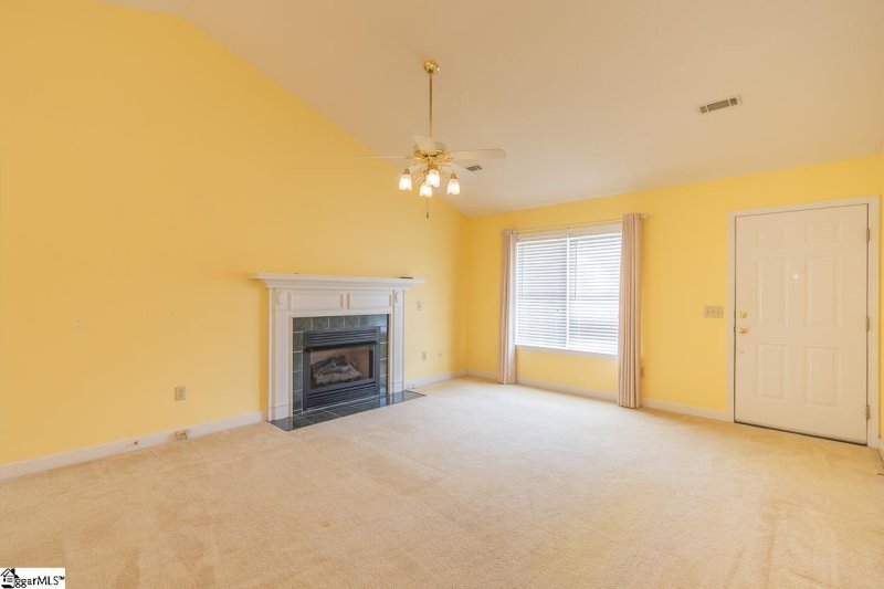 Property image 4 at 112 Lennox Lane, Easley, SC 29642