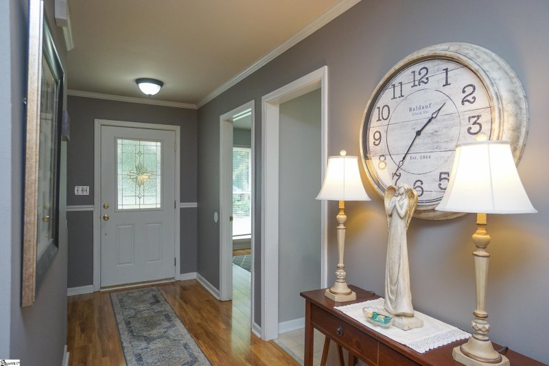 Property image 3 at 311 Dalewood Drive, Simpsonville, SC 29681