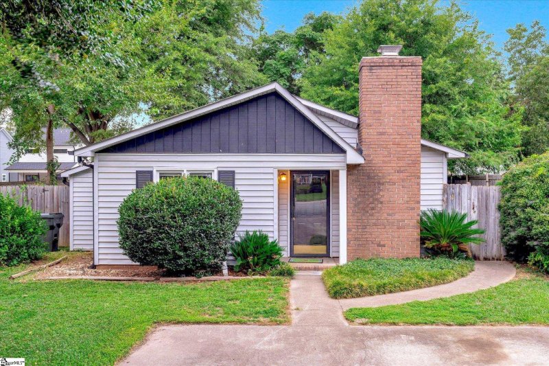 102 Brookdale Avenue
