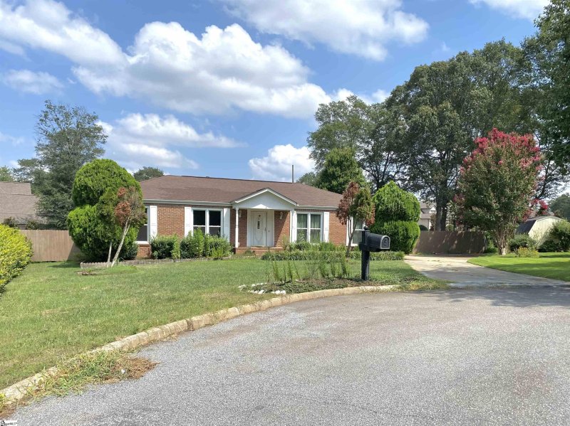 Property image 4 at 3 Hibourne Court, Greenville, SC 29615-2820