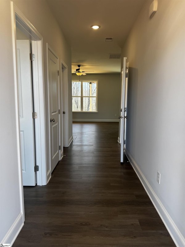 Property image 2 of 532 Landseer Drive in Sherwood Gardens, Landrum, SC 29356