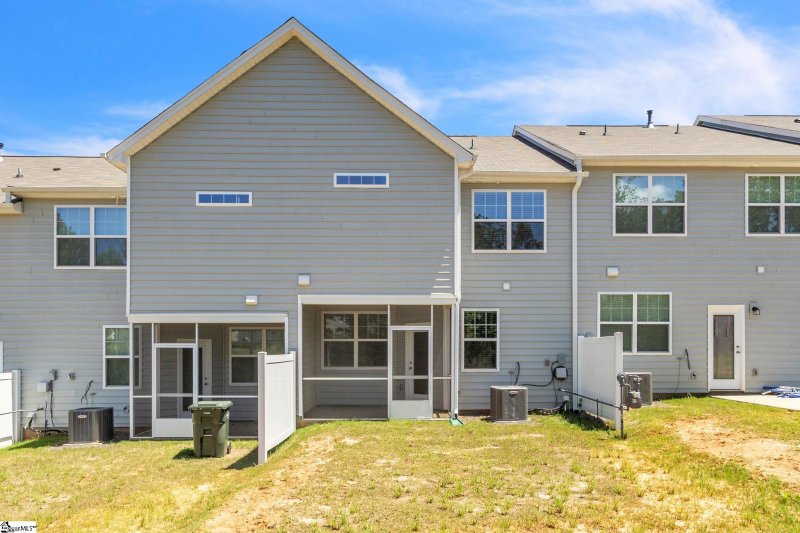 Property image 3 at 295 E Compass Way, Easley, SC 29640