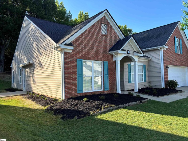 Property image 2 at 17 Irish Moss Court, Simpsonville, SC 29680