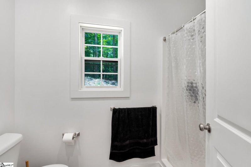 Property image 2 at 1003 sussex Drive, Westminster, SC 29693