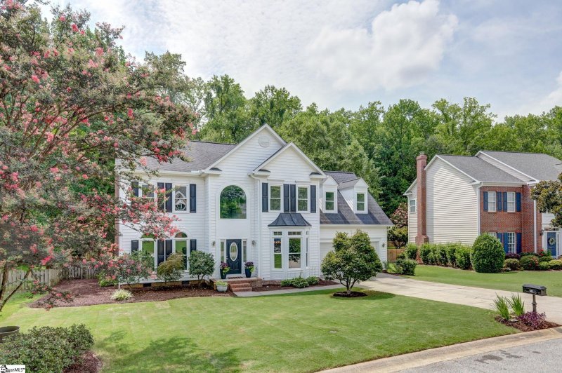 Property image 2 at 38 Willow Oak Court, Simpsonville, SC 29681