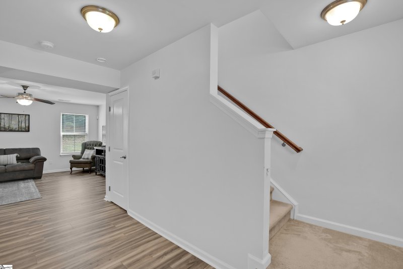 Property image 2 at 109 Creekside Way, Easley, SC 29642