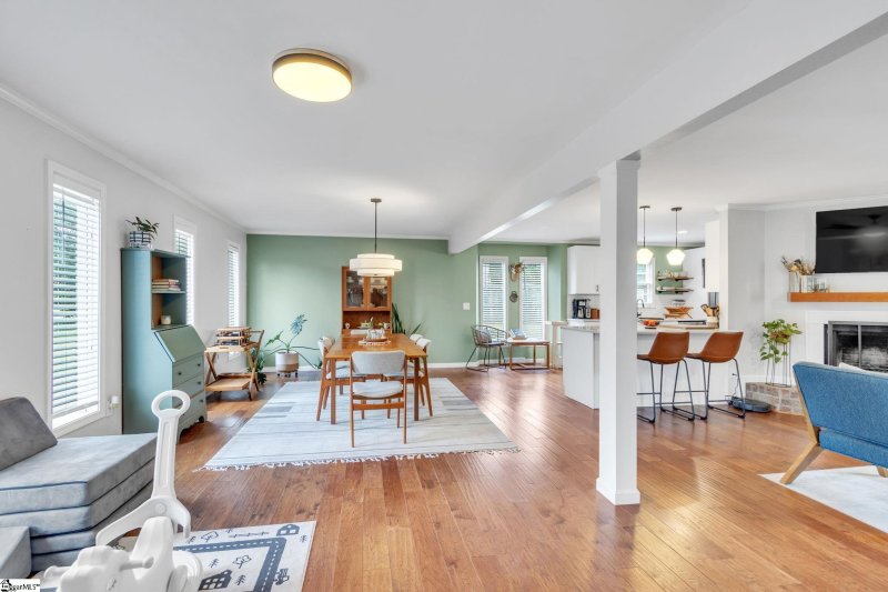 Property image 4 at 23 Tussock Road, Greenville, SC 29615