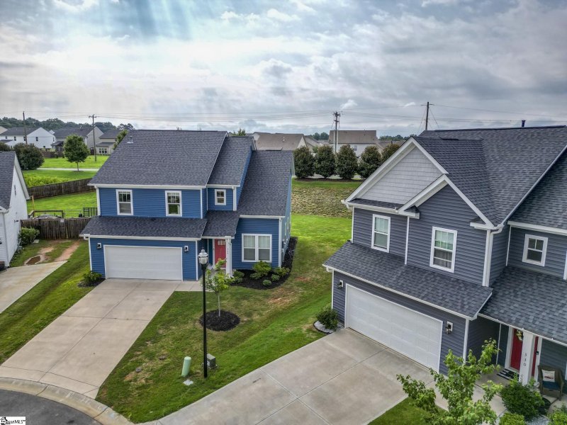 Property image 3 at 334 Foxbank Circle, Greer, SC 29651
