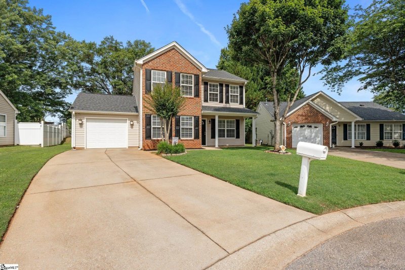 Property image 2 at 29 Seaside Lane, Greer, SC 29650