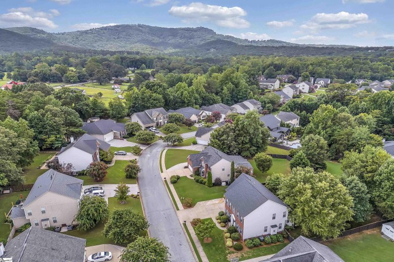 Property image 3 at 18 Meadow Rose Drive, Travelers Rest, SC 29690