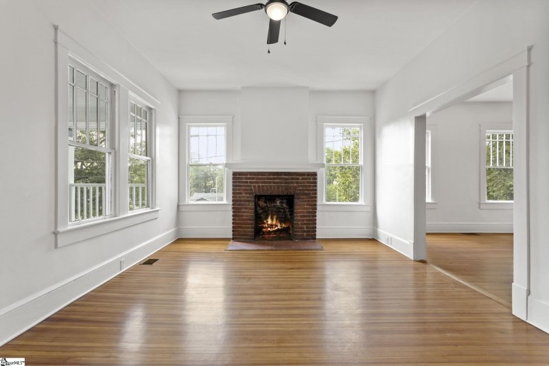 Property image 5 at 7 Rowley Street, Greenville, SC 29601
