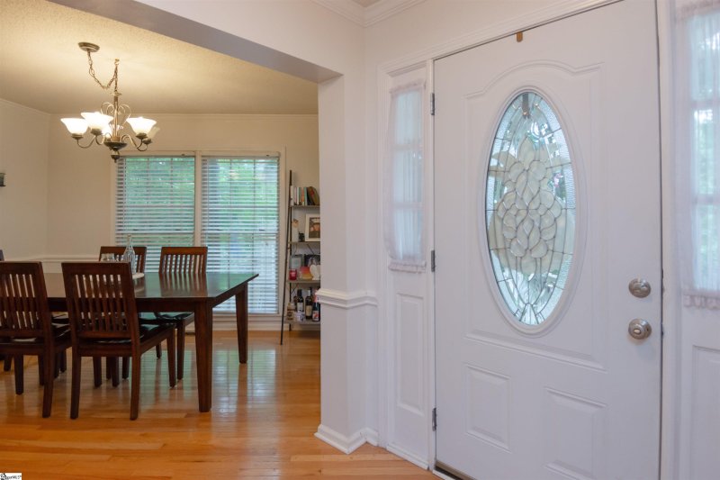 Property image 3 at 8 Harrow Court, Mauldin, SC 29662
