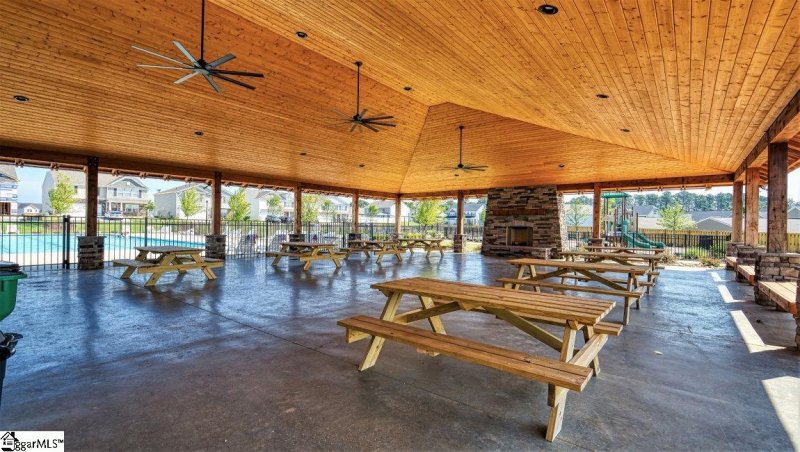 Property image 5 at 356 Fenwick Drive, Woodruff, SC 29388