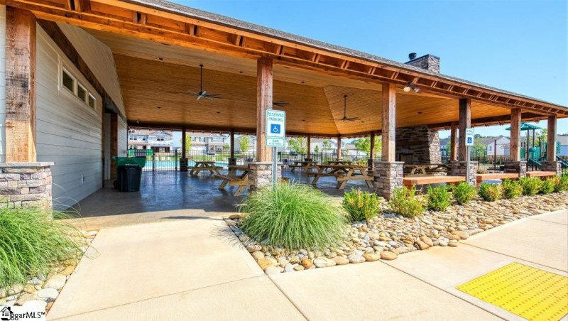 Property image 4 at 937 Greyford Lane, Woodruff, SC 29388