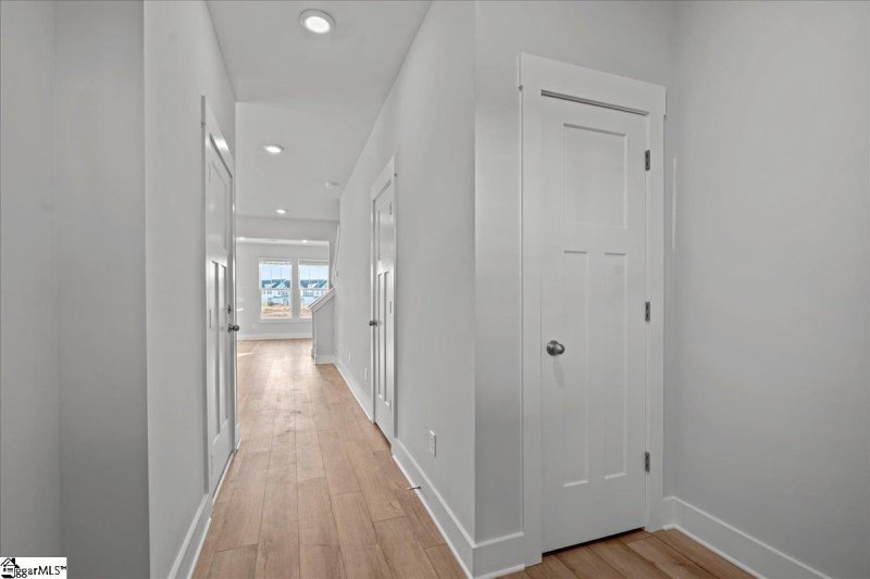 Property image 5 at 442 Hazelcote Road, Greenville, SC 29617