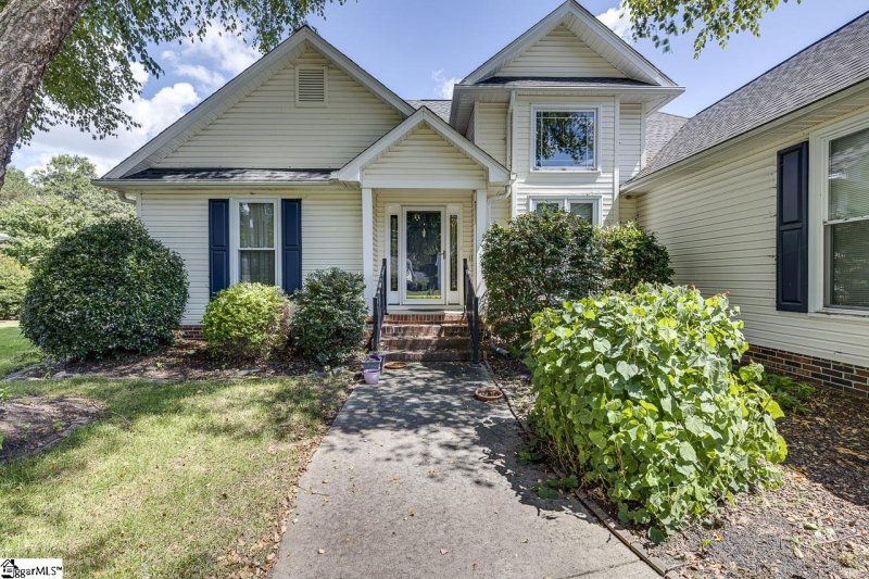 Property image 4 at 312 Tearose Lane, Simpsonville, SC 29681