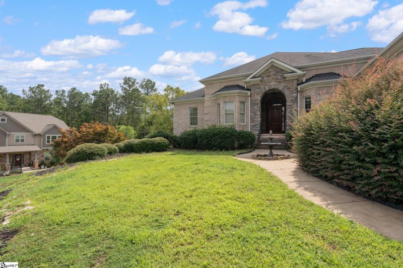 Property image 5 at 401 Marswen Court, Simpsonville, SC 29681