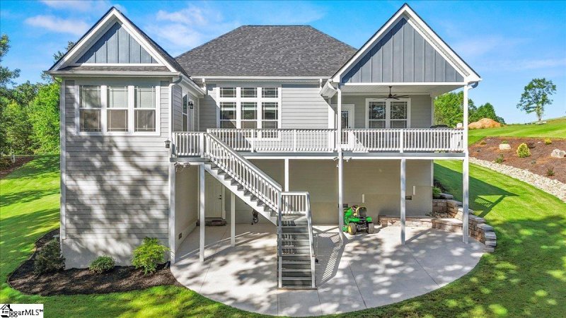 Property image 2 at 142 Eagles Crest Drive, Marietta, SC 29661