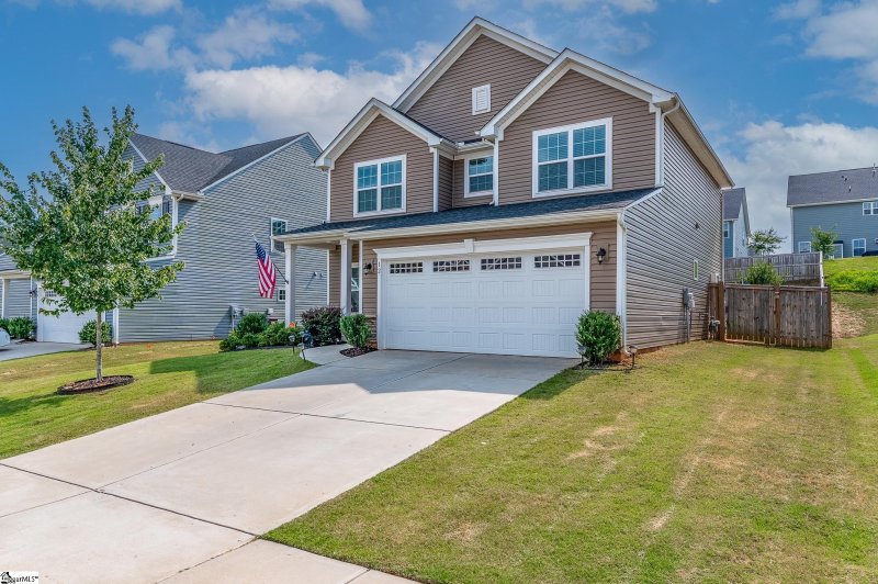 Property image 2 at 12 Witchita Lane, Greenville, SC 29607