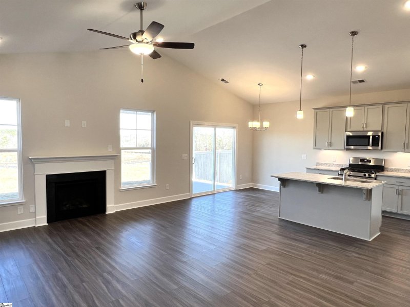 Property image 2 at 104 White Dutch Lane, Greenville, SC 29607