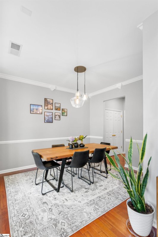 Property image 4 at 214 Catalan Street, Greenville, SC 29607