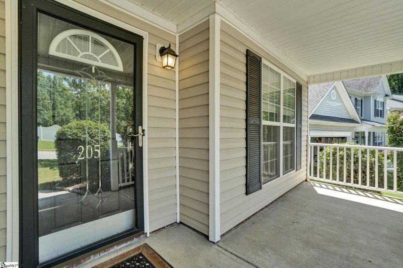 Property image 4 at 205 Kylemore Lane, Greer, SC 29650
