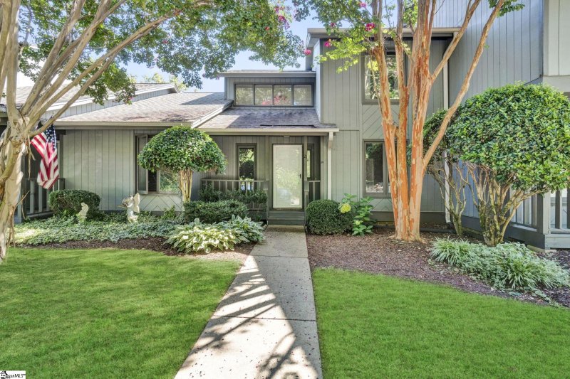 Property image 2 at 21 Graystone Way, Taylors, SC 29687