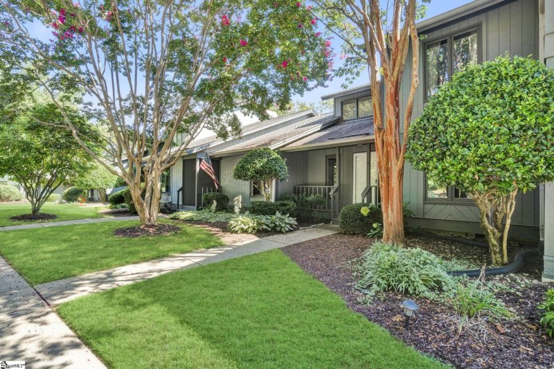 Property image 3 at 21 Graystone Way, Taylors, SC 29687