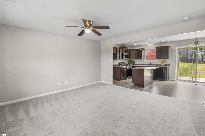 Property image 5 at 205 Mariner Court, Greer, SC 29650