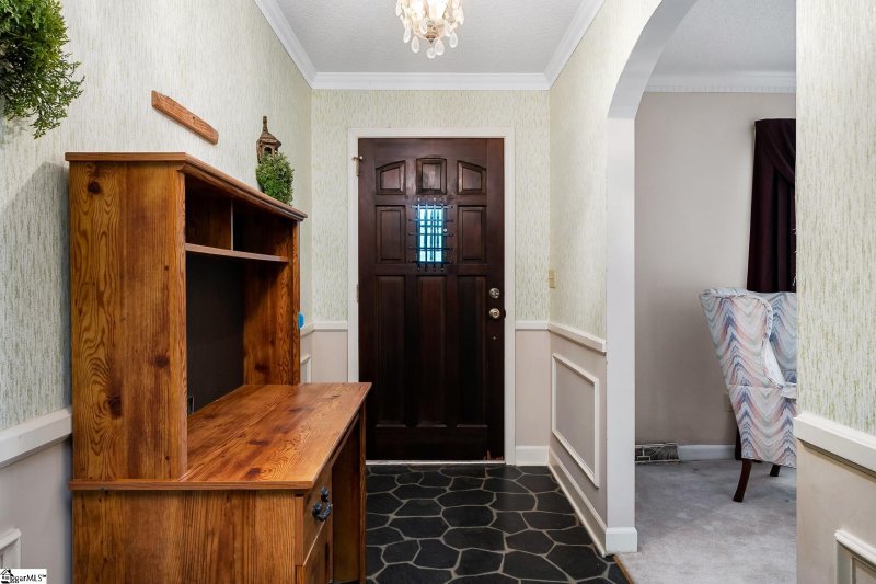 Property image 5 at 116 Mount Vernon Circle, Greer, SC 29651