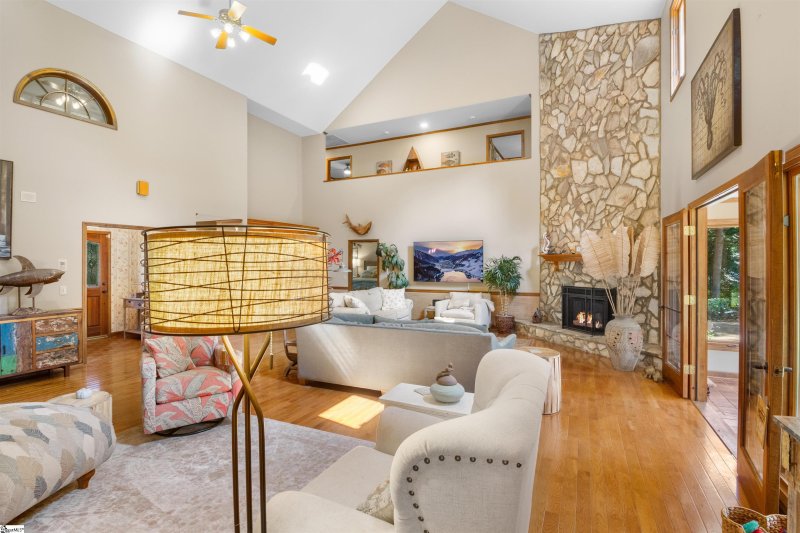 Property image 5 at 202 Terra Woods Lane, Greenville, SC 29615