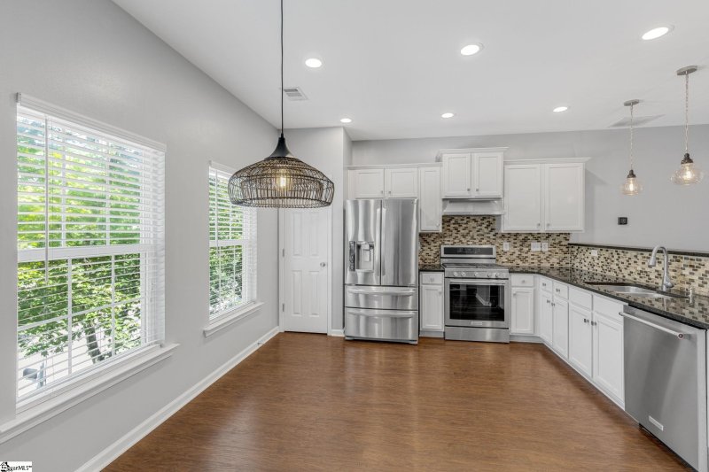 Property image 4 at 425 Woodbark Court, Mauldin, SC 29662