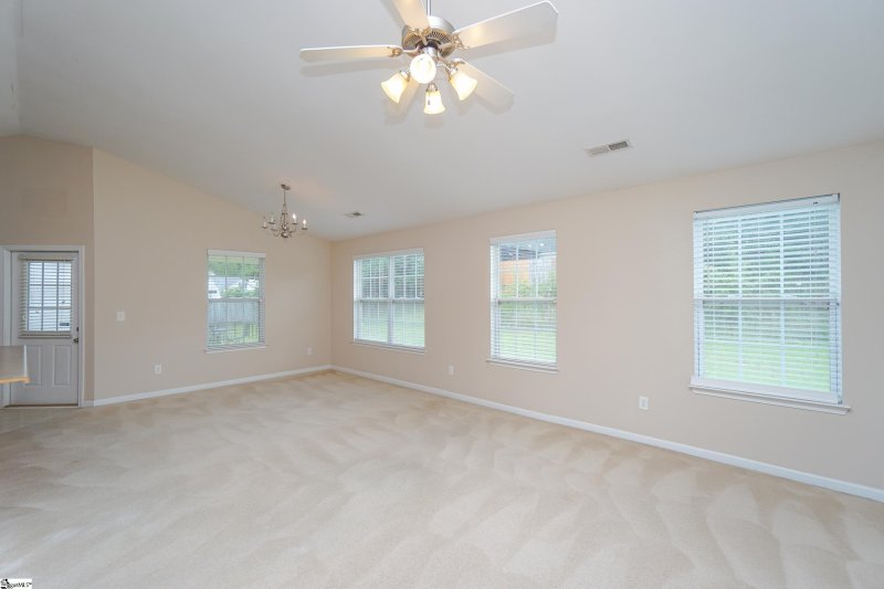 Property image 5 at 446 Bentridge Drive, Spartanburg, SC 29301