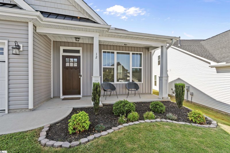 Property image 2 at 12 River Trace Loop, Simpsonville, SC 29680