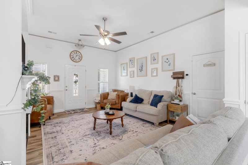 Property image 4 at 423 Timberwood Drive, Woodruff, SC 29388