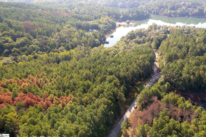 Property image 3 at 205 Long Ridge Road, Sunset, SC 29685