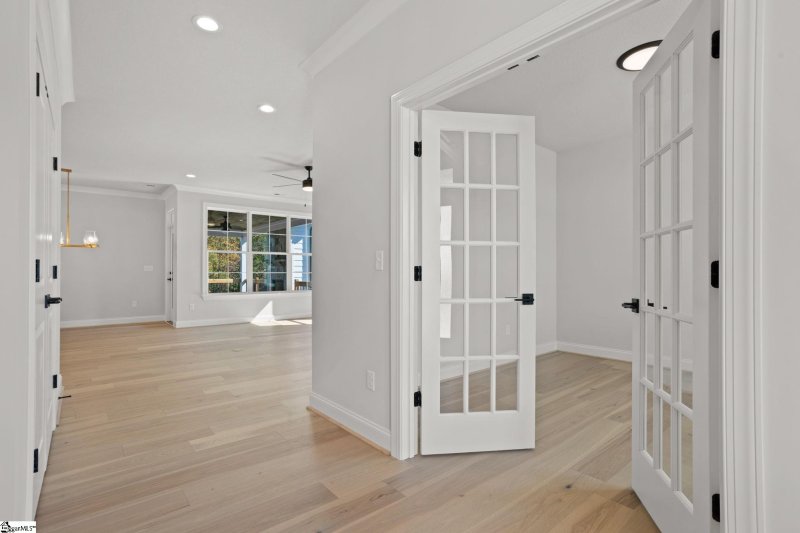 Property image 4 at 124 Winding Rock Road, Simpsonville, SC 29680